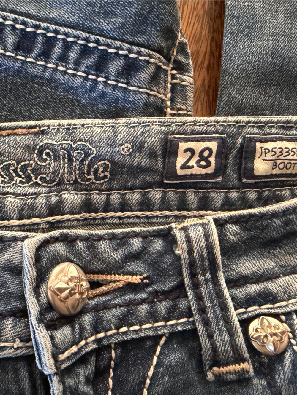 Vintage Y2K Miss Me Size 28 Rhinestone Bootcut Jeans - Picture 6 of 6